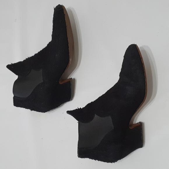 ACNE Alma Sable Distressed Ankle Booties - Picture 9 of 10